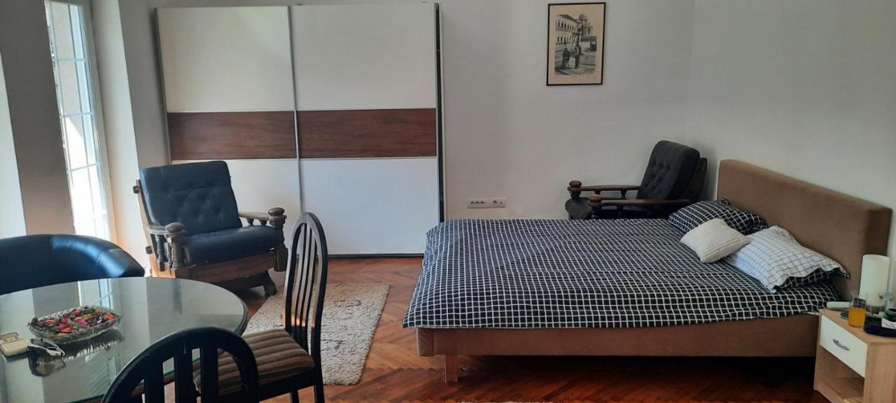 The Bridgeview Suite Βελιγράδι Εξωτερικό φωτογραφία